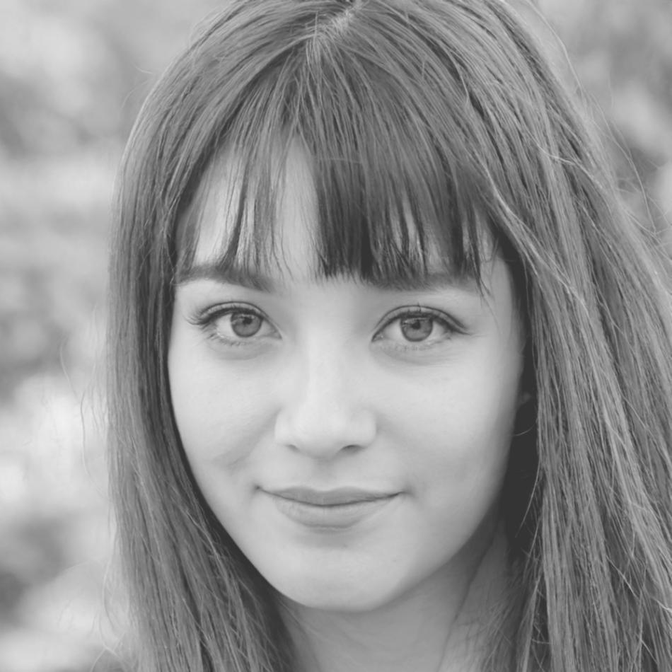 Friederike Westphal beim Unterrichten im Ballettstudio